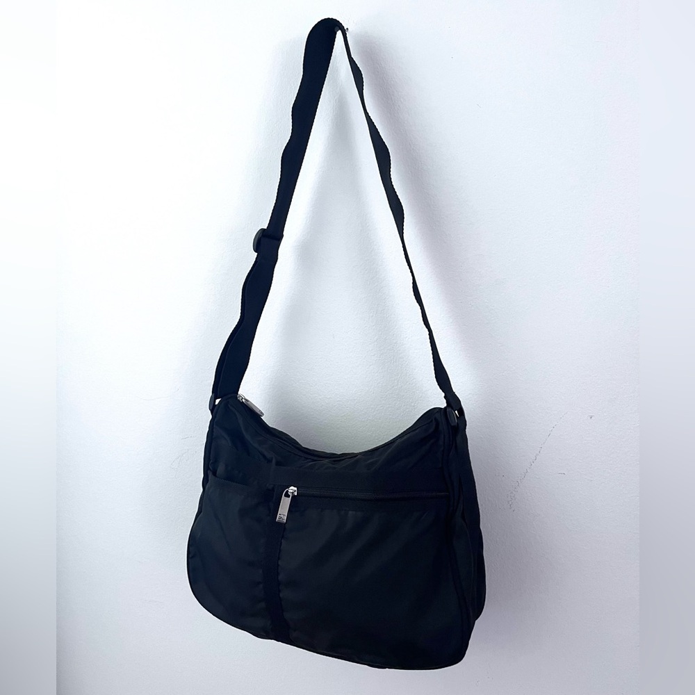 Gal Vintage Crossbody Nylon Black Shoulder Bag Lots of Pockets 90’s Lightweight